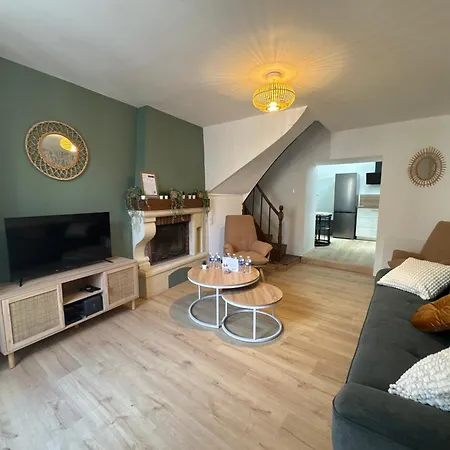 La Maison D'isaure 6 Personnes Centre Parthenay